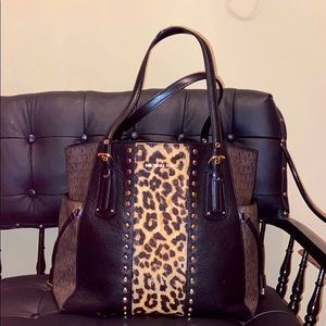 MICHAEL Michael Kors
Voyager